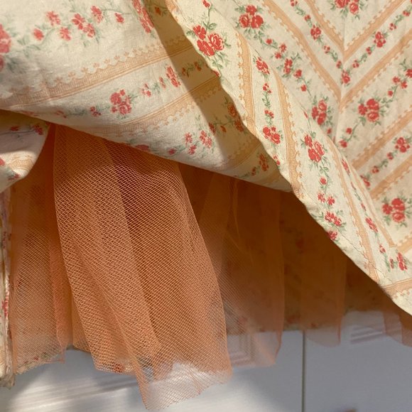 Vintage Style A-Line Strapless Dress (Peach Floral) - Picture 3 of 4